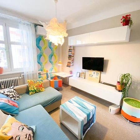 Trnavske Myto Apartman - Nove Mesto Bratislava Esterno foto