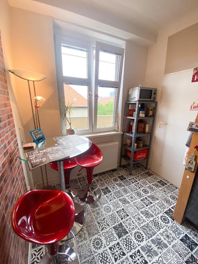 Trnavske Myto Apartman - Nove Mesto Bratislava Esterno foto