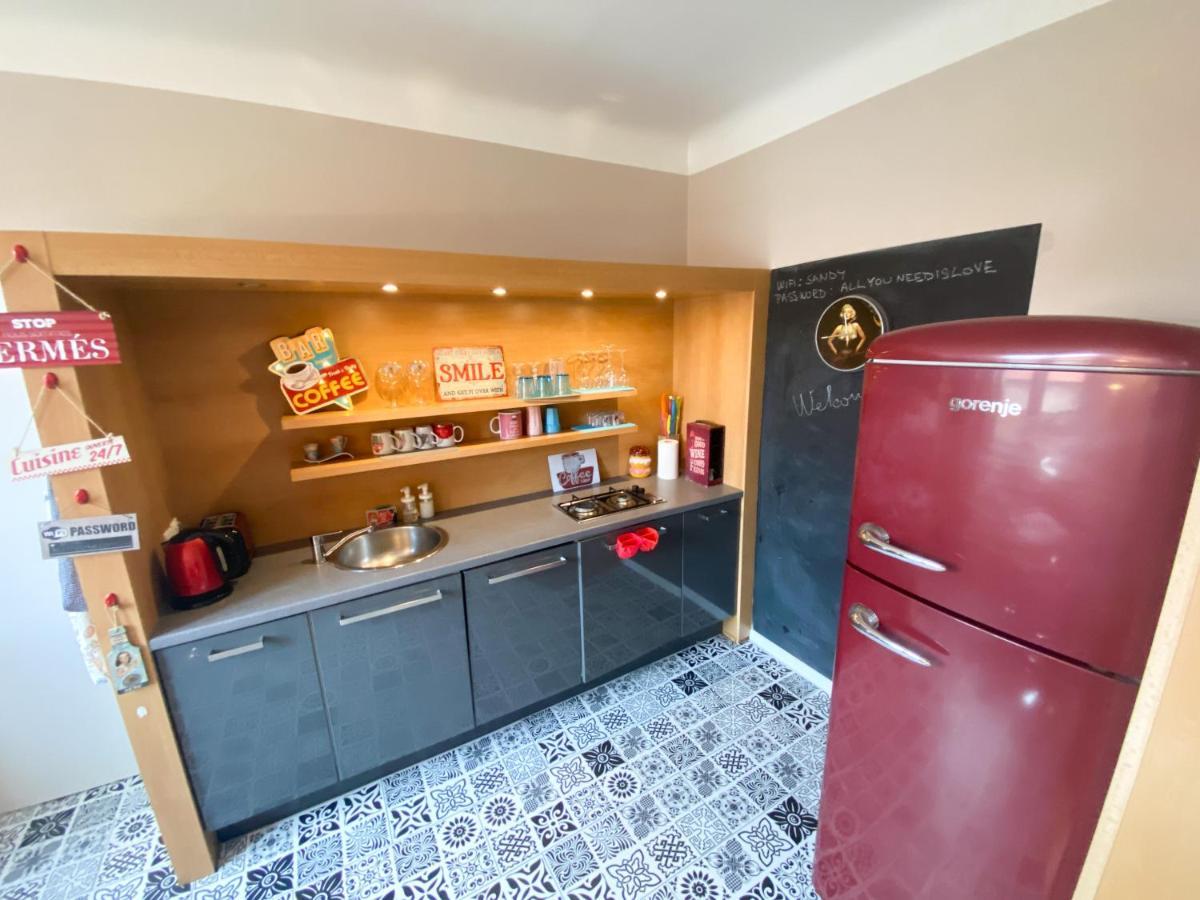 Trnavske Myto Apartman - Nove Mesto Bratislava Esterno foto