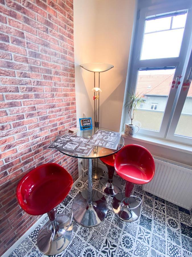 Trnavske Myto Apartman - Nove Mesto Bratislava Esterno foto
